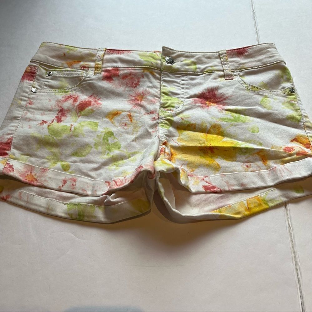 Celebrity Pink Women's Shorts Cotton Blend White, yellow, pink, multi Size 9